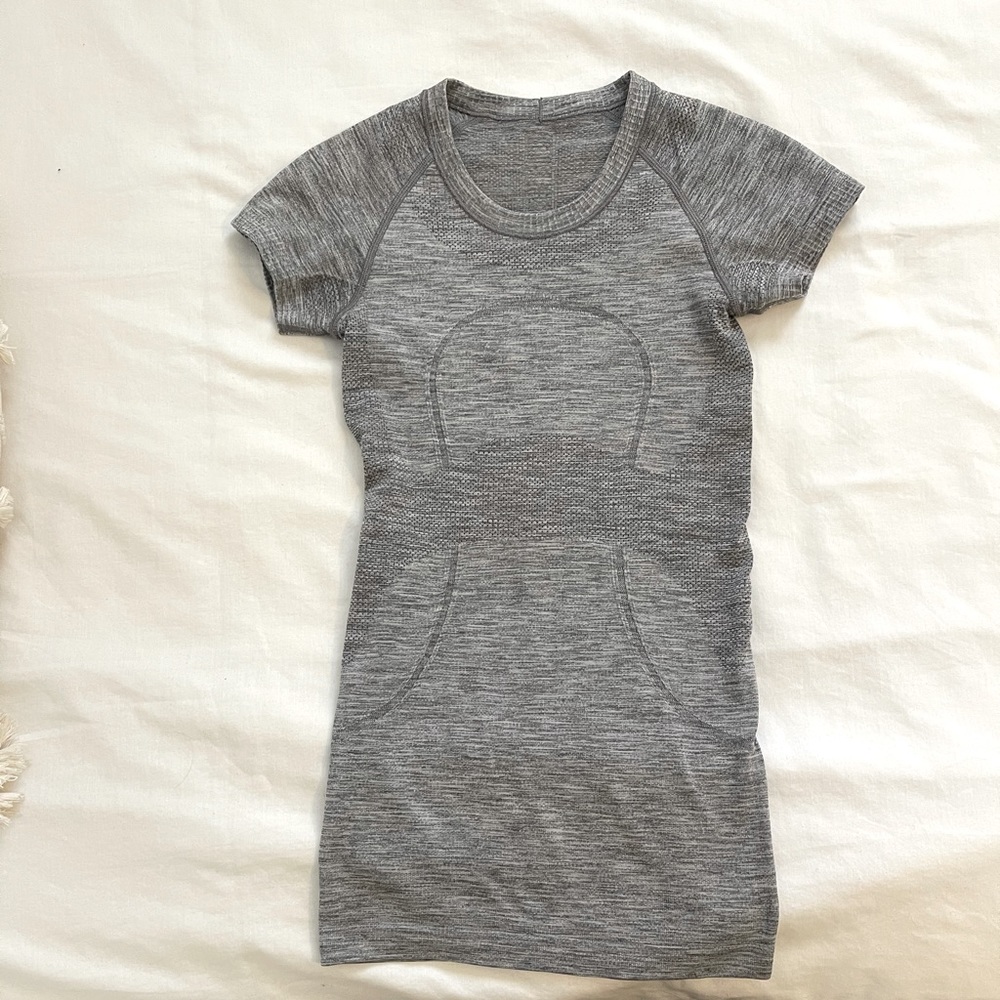 Lululemon Grey Short Sleeve Swiftly